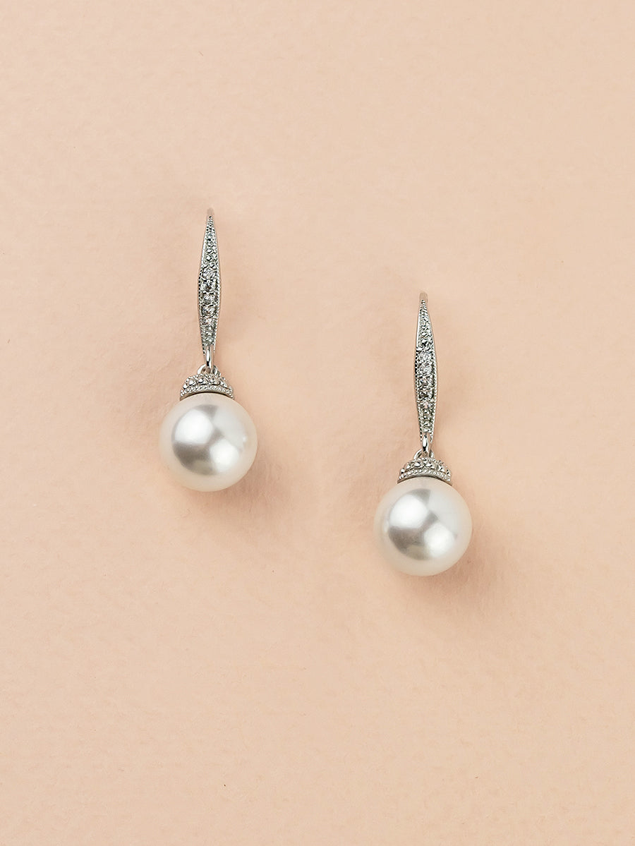 Classic Pearl Earrings