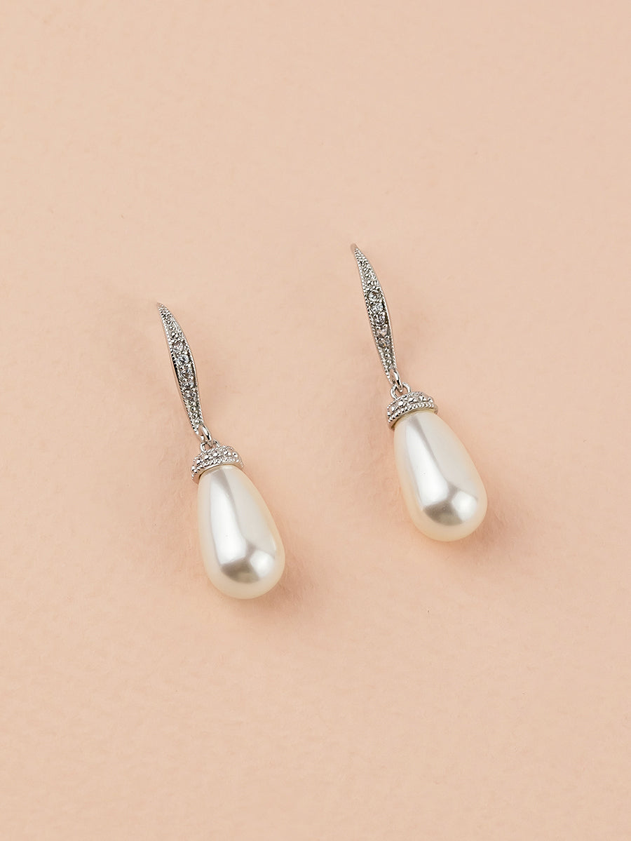 Classic Teardrop Pearl Earrings