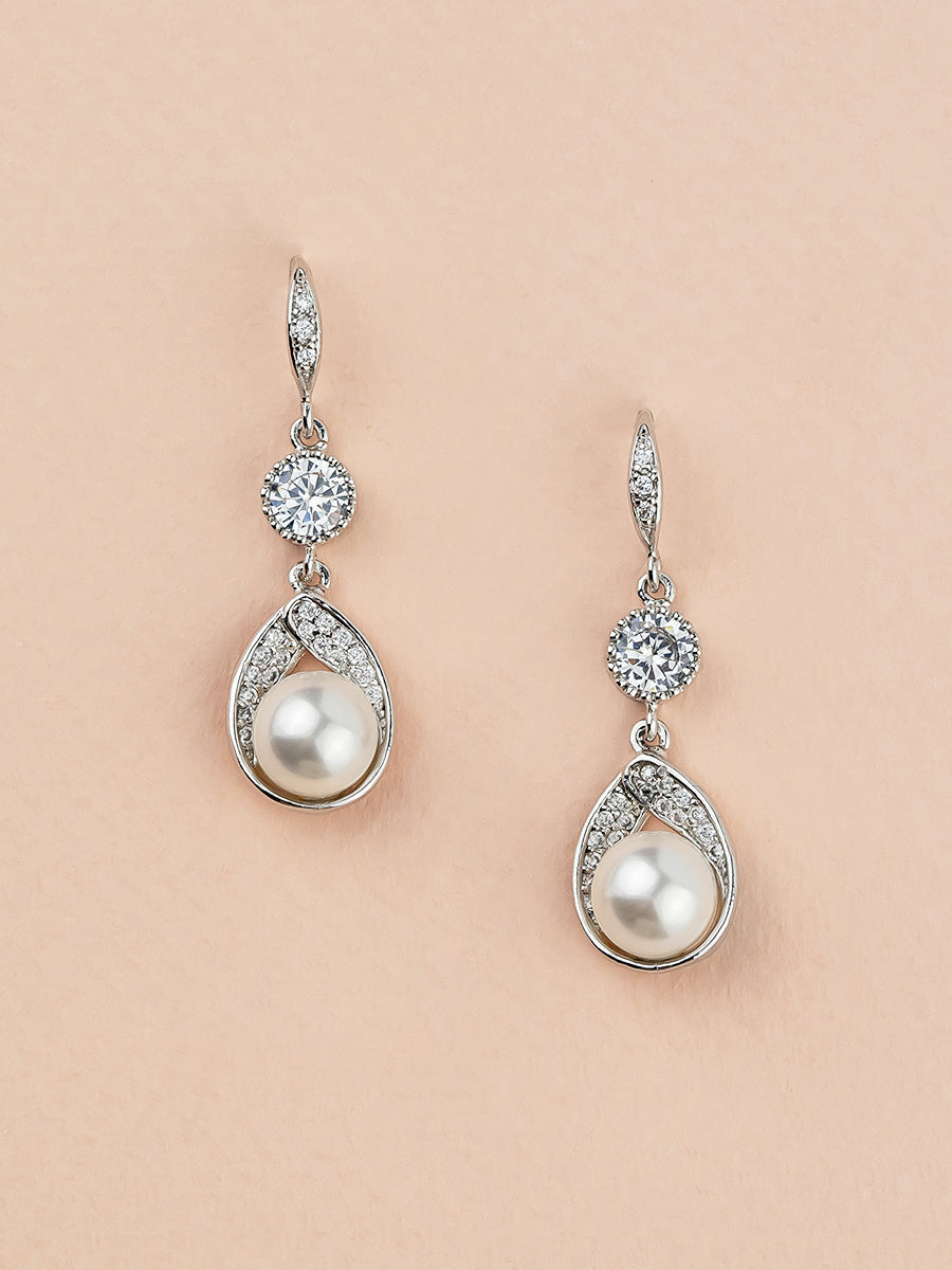 Astra Earrings | Medium