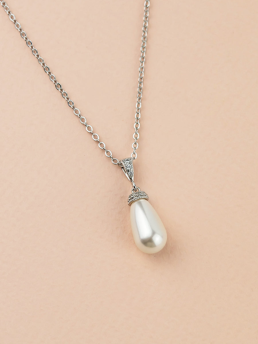 Classic Teardrop Pearl Pendant