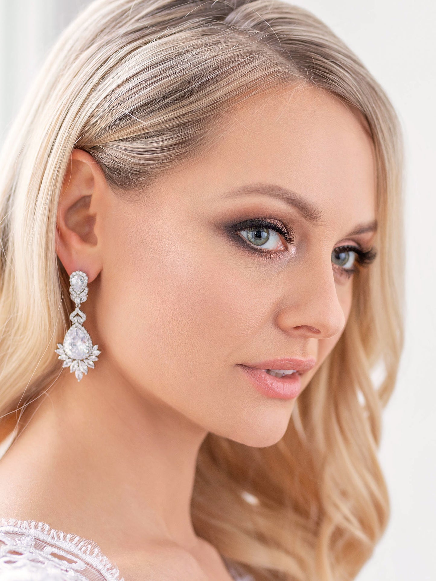 Eliana Earrings