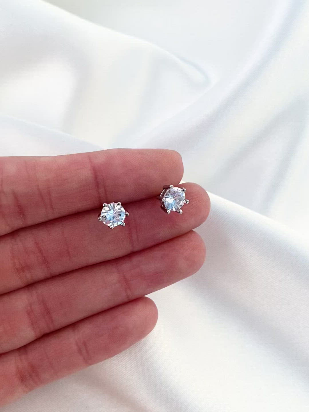 Load and play video in Gallery viewer, Mimi Earrings
