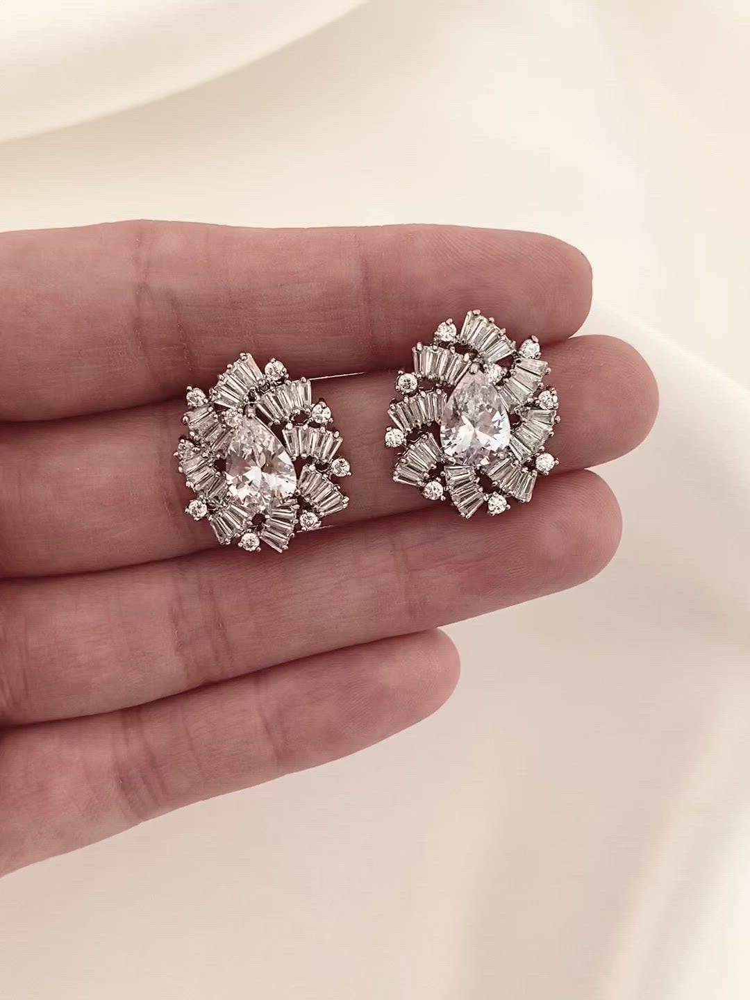 Load and play video in Gallery viewer, Aurora Earrings