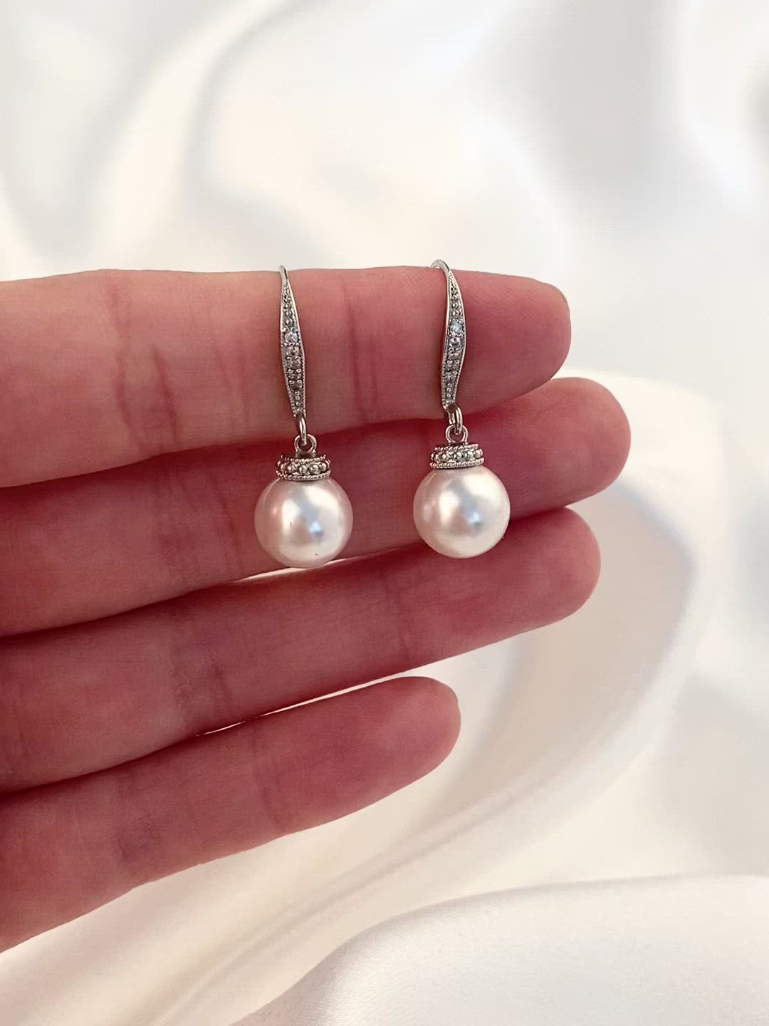 Load and play video in Gallery viewer, Classic Pearl Earrings
