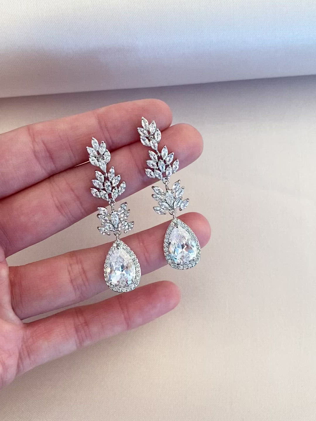 Load and play video in Gallery viewer, Leona Earrings