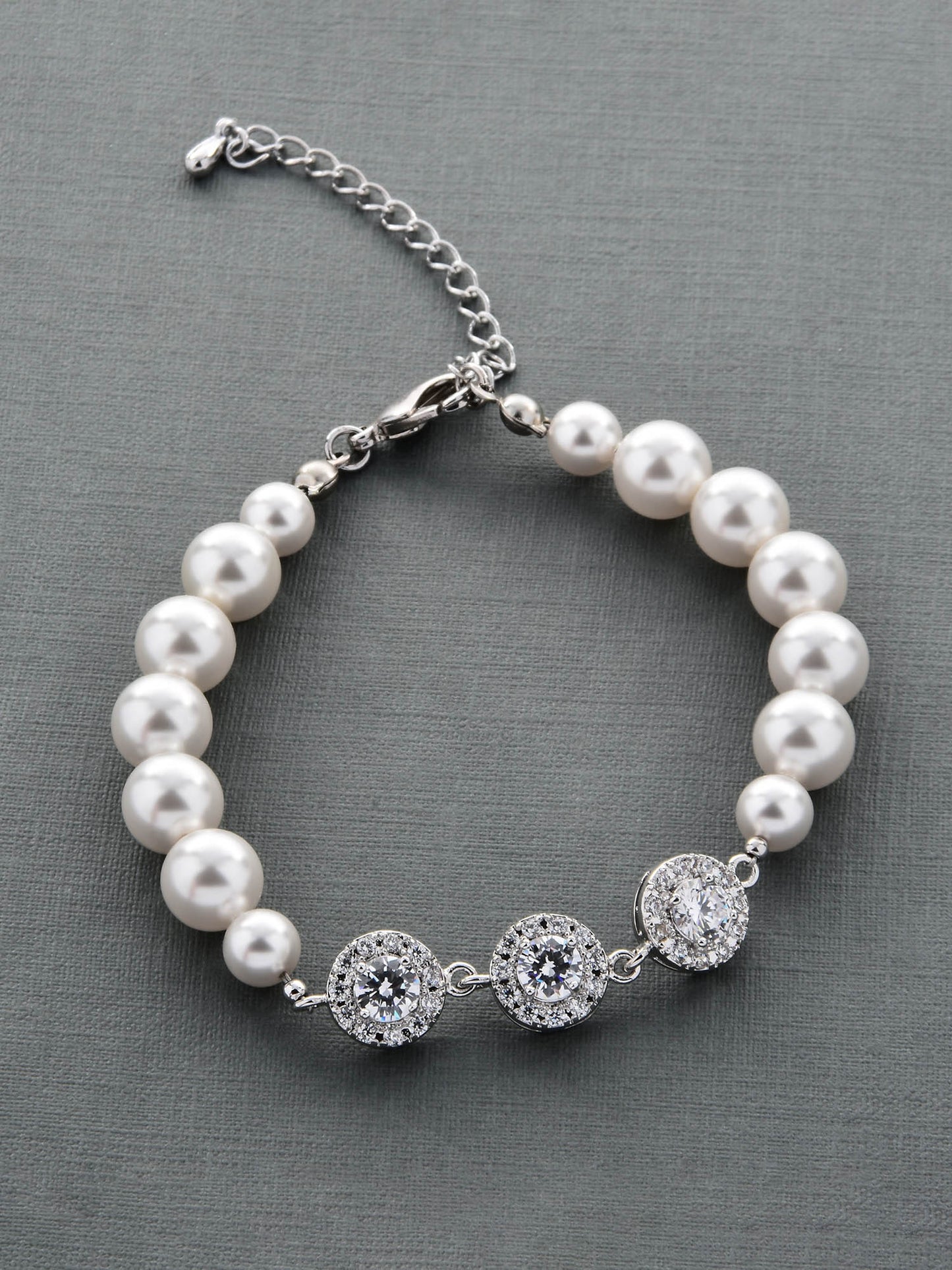 Camille Pearl Bracelet