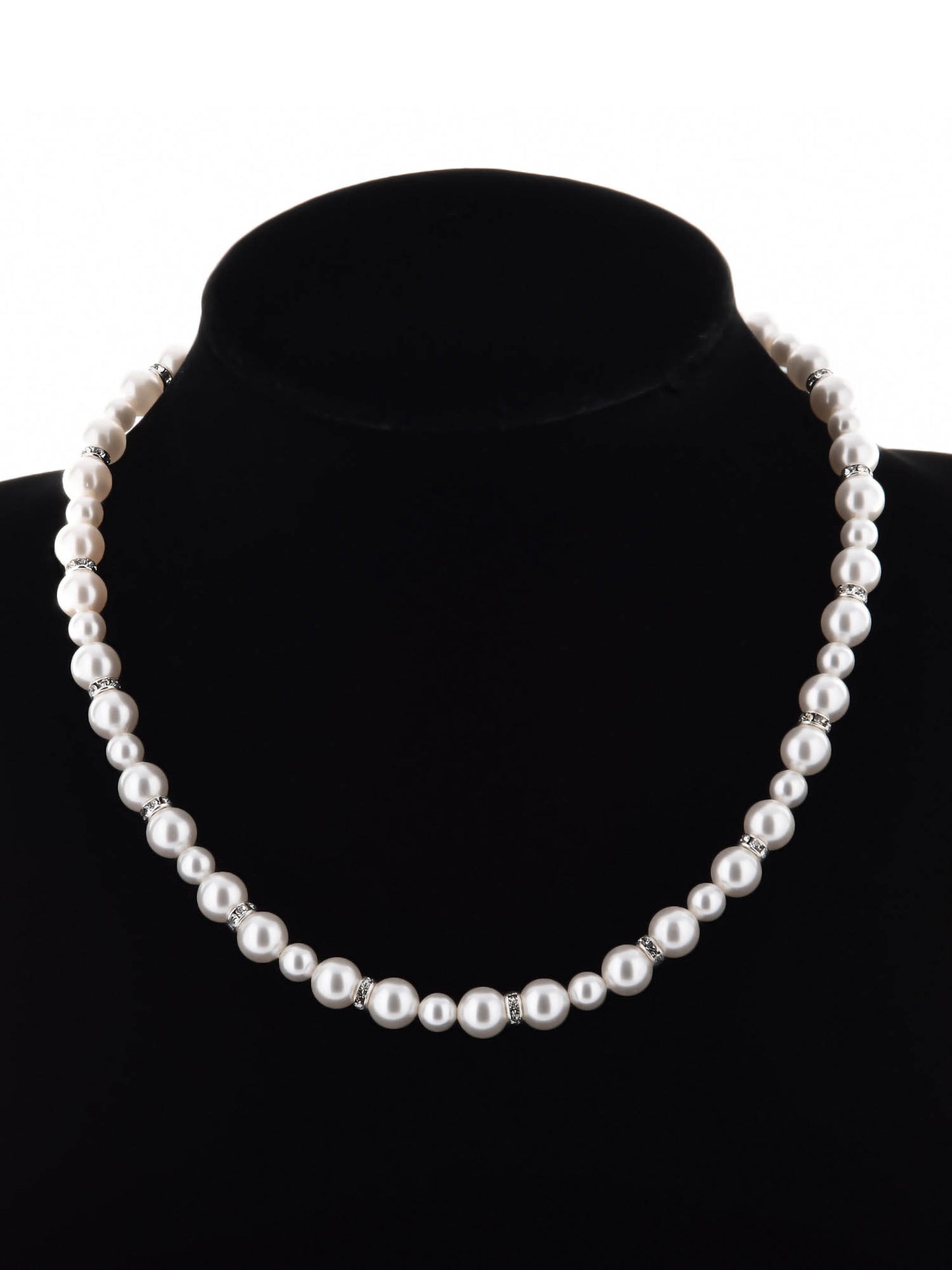 Delia Necklace