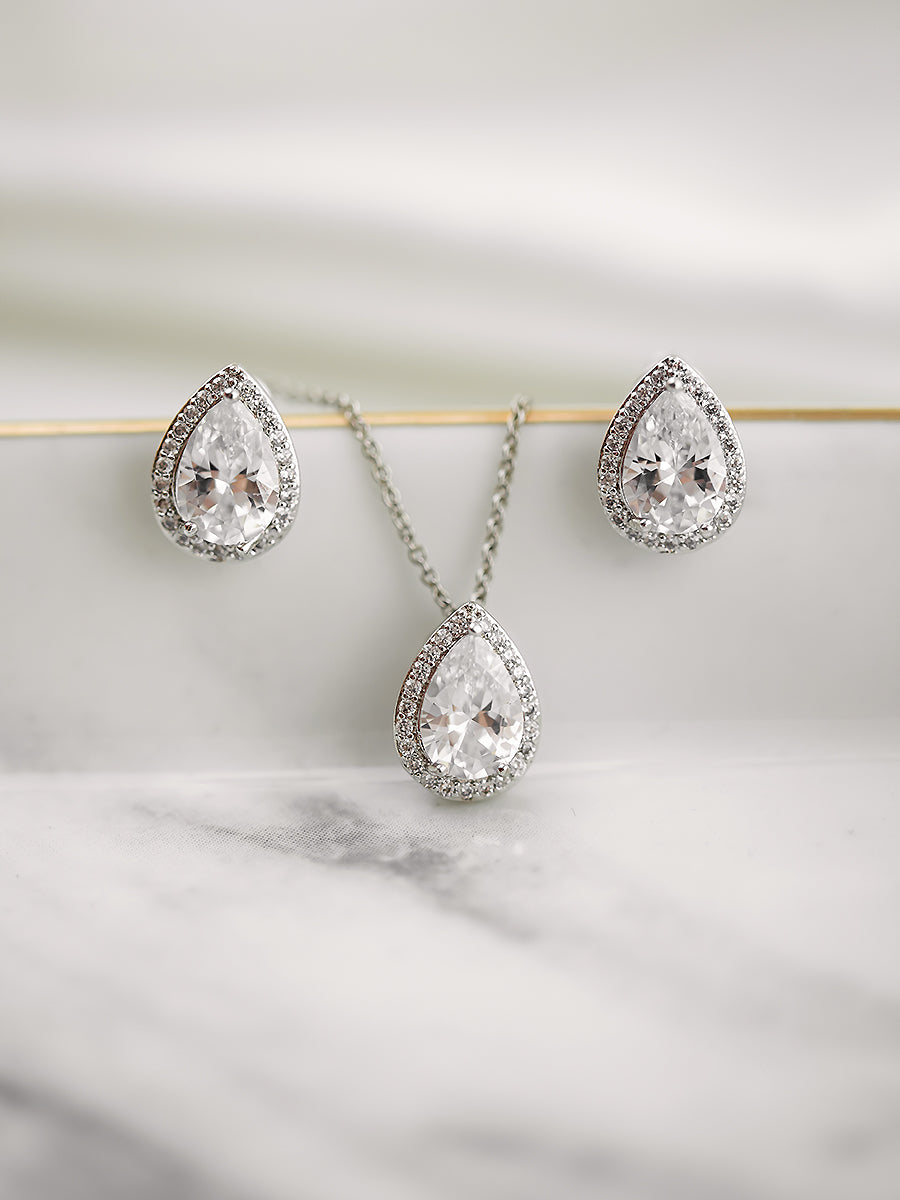 Nia Jewelry Set
