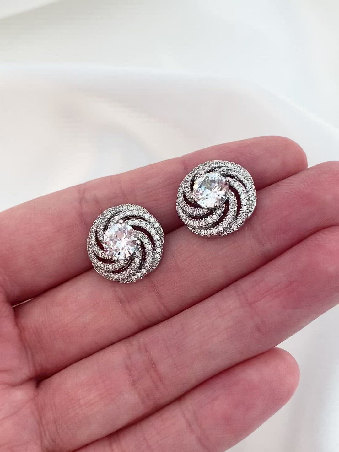 Load and play video in Gallery viewer, Octavia Earrings