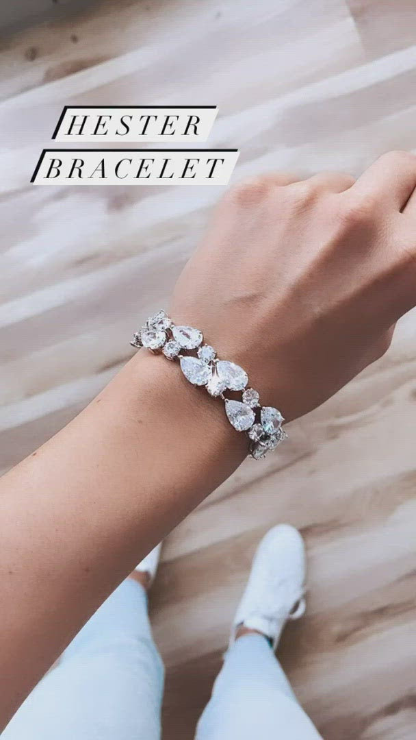 Load and play video in Gallery viewer, Hester Bracelet
