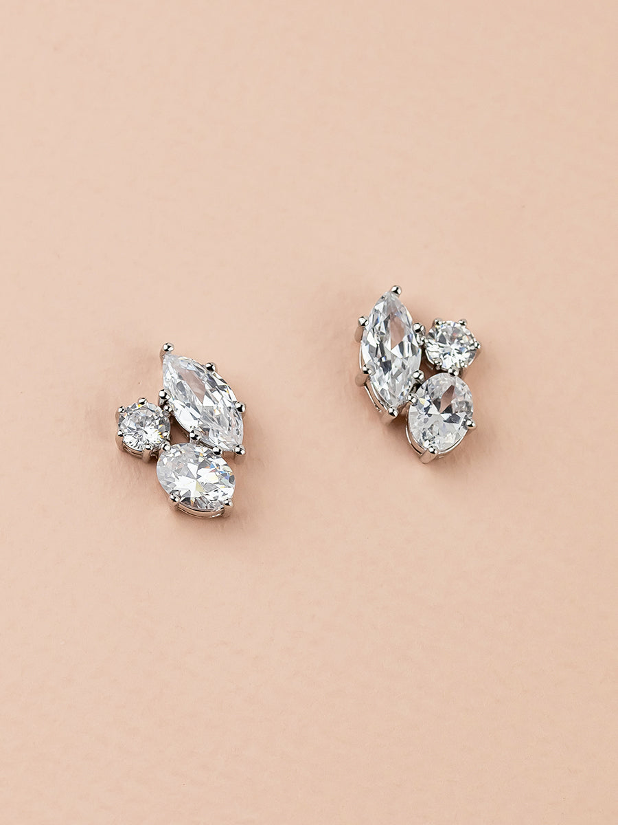 Load image into Gallery viewer, Hester Stud Earrings
