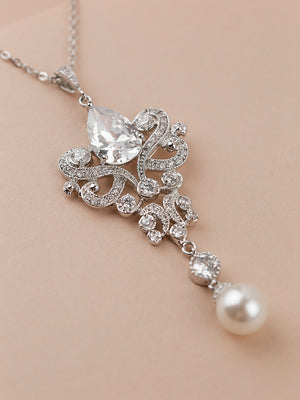 Isolde Pearl Pendant