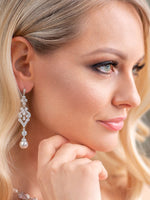 Ondine Pearl Earrings