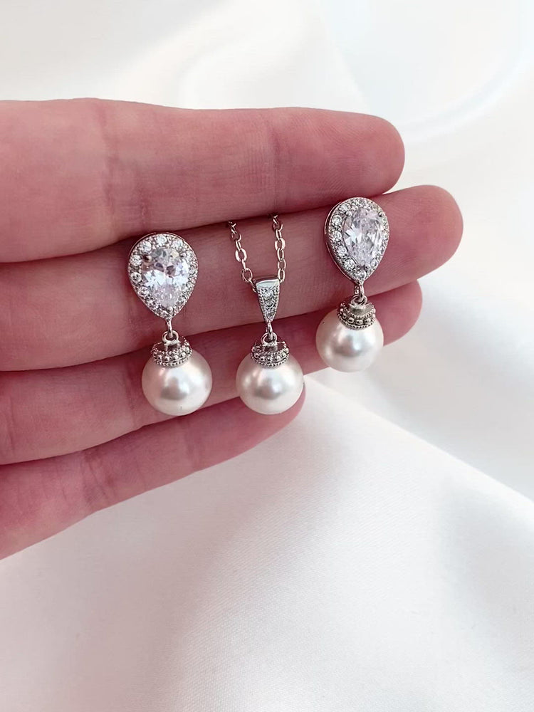 Electra Jewelry Set