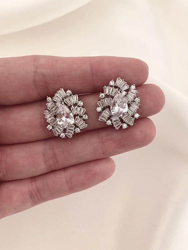 
            
                Load and play video in Gallery viewer, Aurora Earrings (Bridesmaid)
            
        