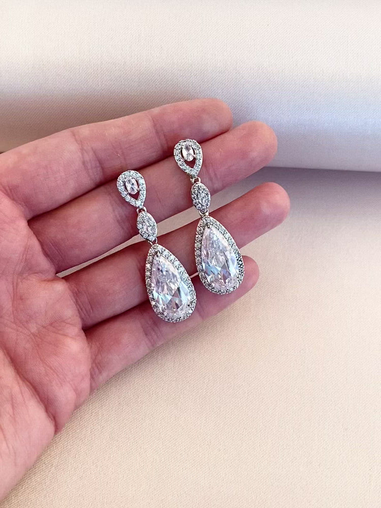 
            
                Load and play video in Gallery viewer, Ina Earrings
            
        