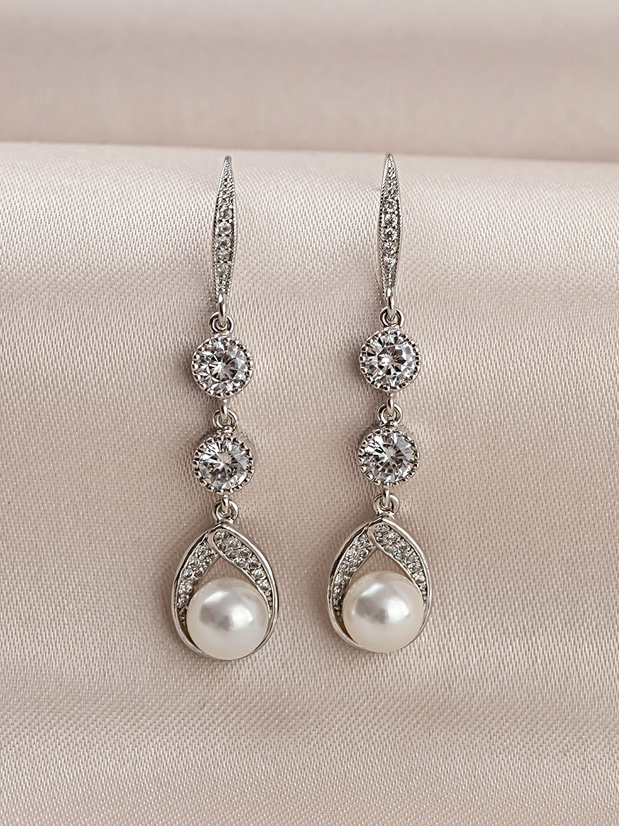 Load image into Gallery viewer, Astra Earrings | Long
