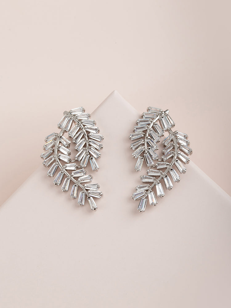 
            
                Load image into Gallery viewer, Flora Earrings
            
        
