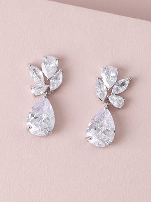 
            
                Load image into Gallery viewer, Aviana Earrings (Bridesmaid)
            
        