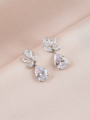 
            
                Load image into Gallery viewer, Aviana Earrings (Bridesmaid)
            
        