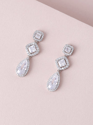 
            
                Load image into Gallery viewer, Cindy Earrings
            
        