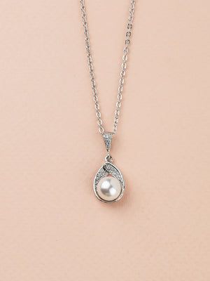 Astra Pendant (Bridesmaid)