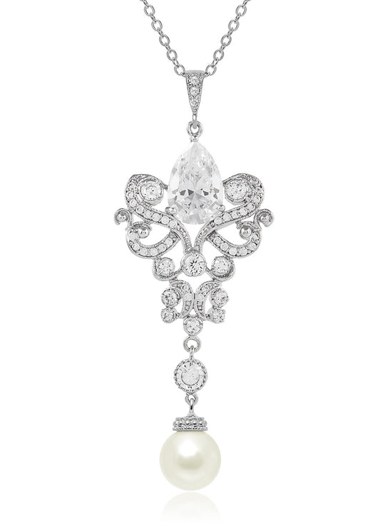 Load image into Gallery viewer, Isolde Pearl Pendant
