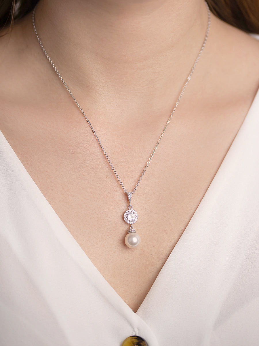 Load image into Gallery viewer, Camille Pearl Pendant
