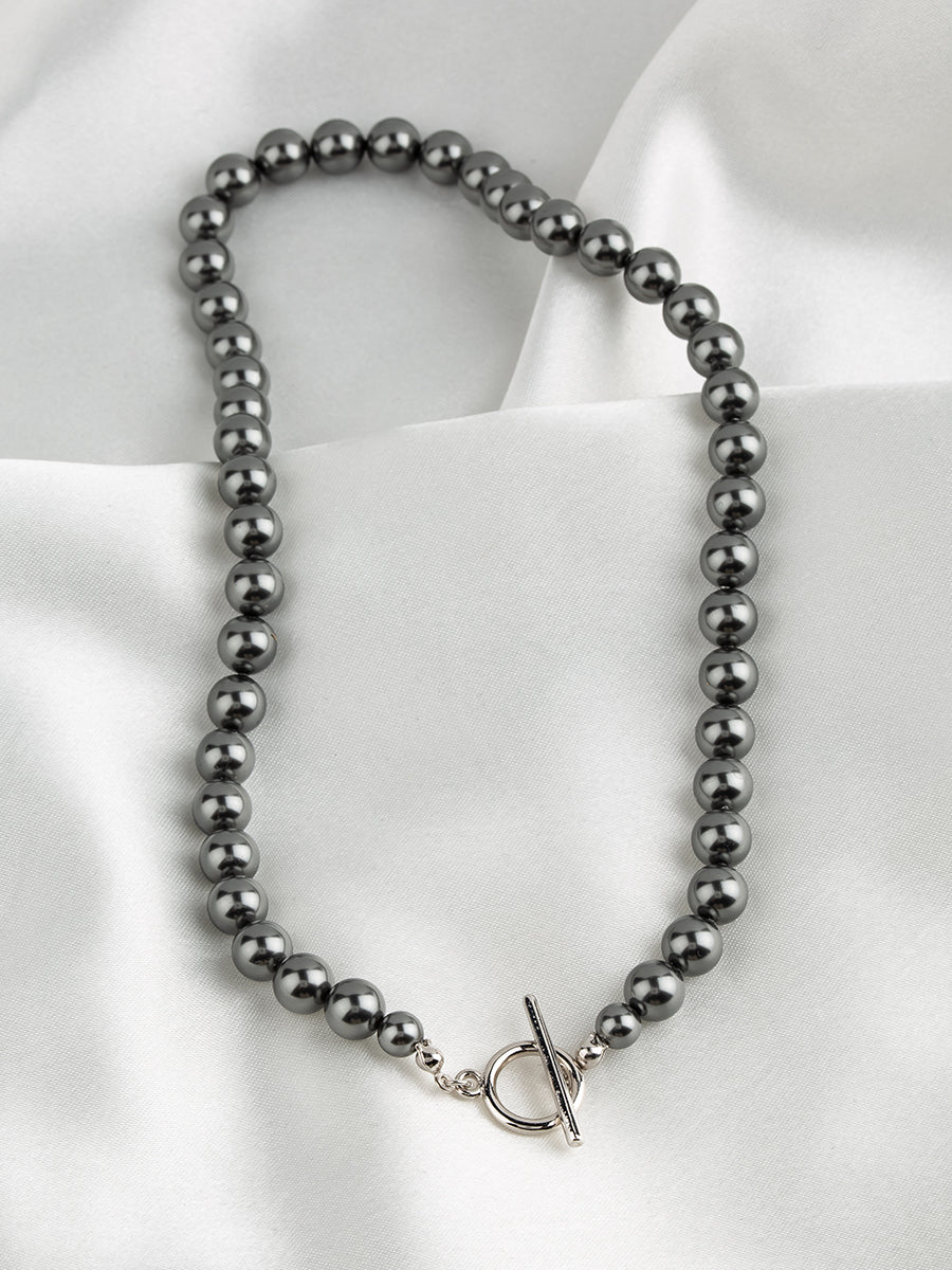 Charming Shark | Single Pearl Necklace Black